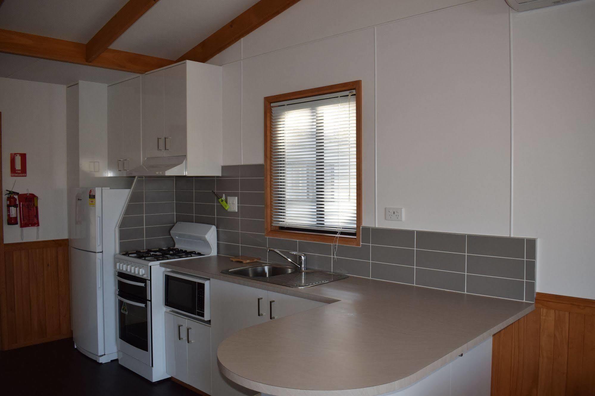 Cohuna Waterfront Holiday Park Exterior foto